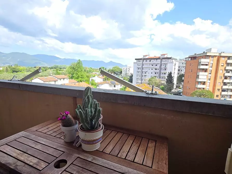 Immagine 13 di Appartamento in vendita  a Pisa