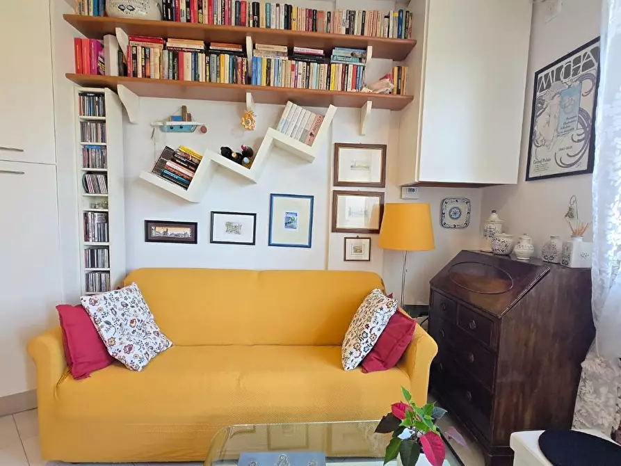 Immagine 5 di Appartamento in vendita  a Pisa
