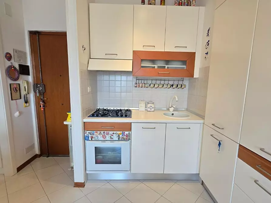 Immagine 6 di Appartamento in vendita  a Pisa
