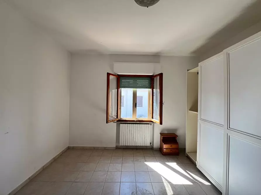 Immagine 37 di Appartamento in vendita  a Pontedera