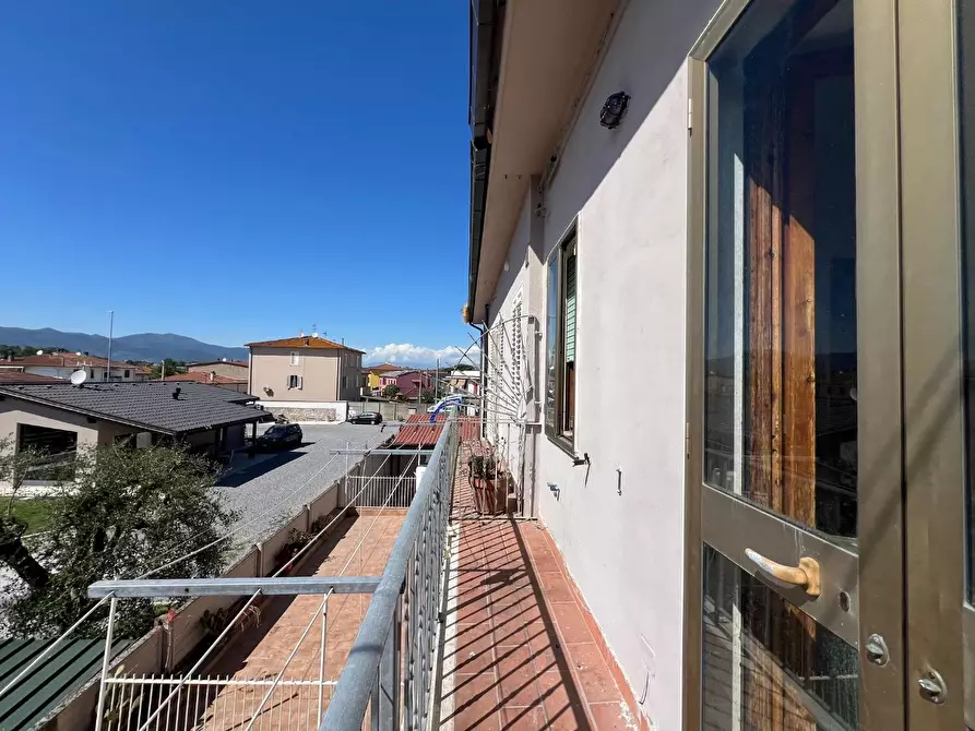 Immagine 1 di Appartamento in vendita  a Pontedera