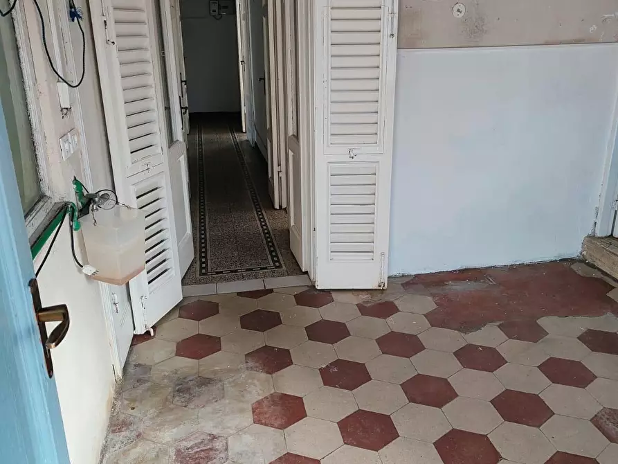 Immagine 15 di Appartamento in vendita  a Livorno