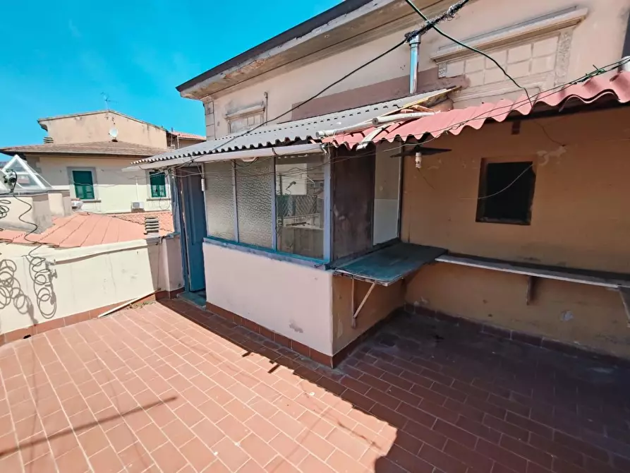 Immagine 1 di Appartamento in vendita  a Livorno