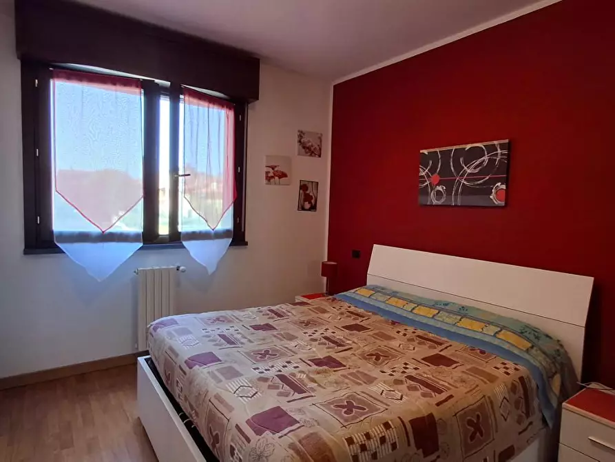 Immagine 5 di Appartamento in vendita  a Cascina