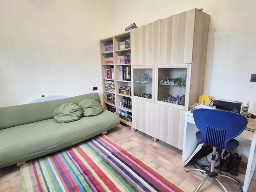 Immagine 37 di Appartamento in vendita  a Viareggio
