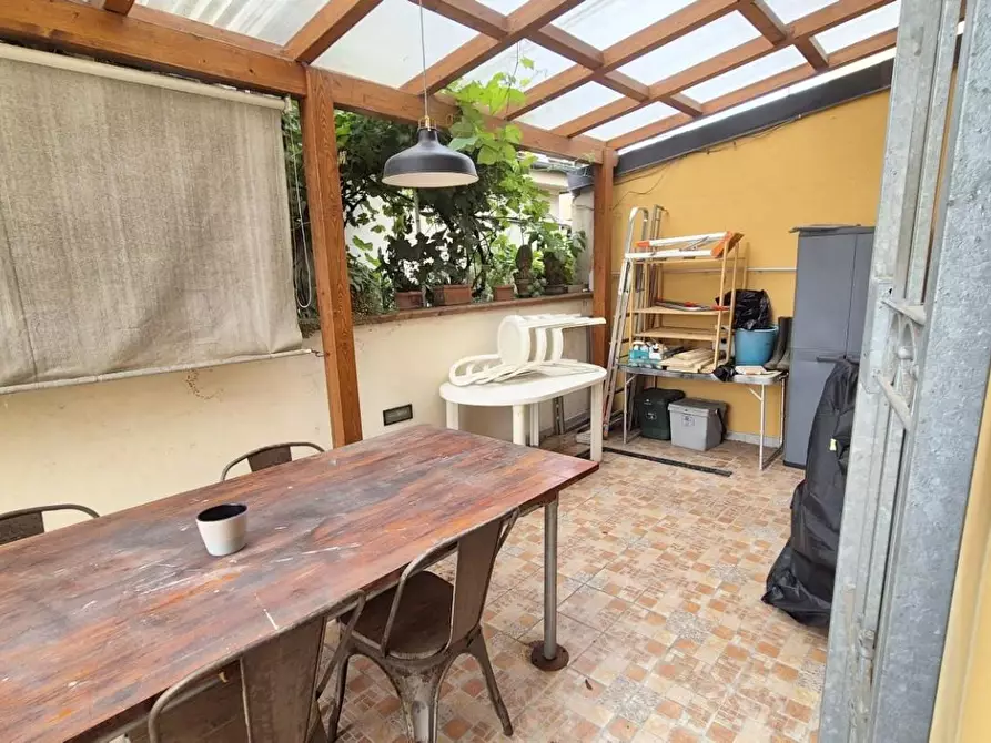 Immagine 3 di Appartamento in vendita  a Viareggio