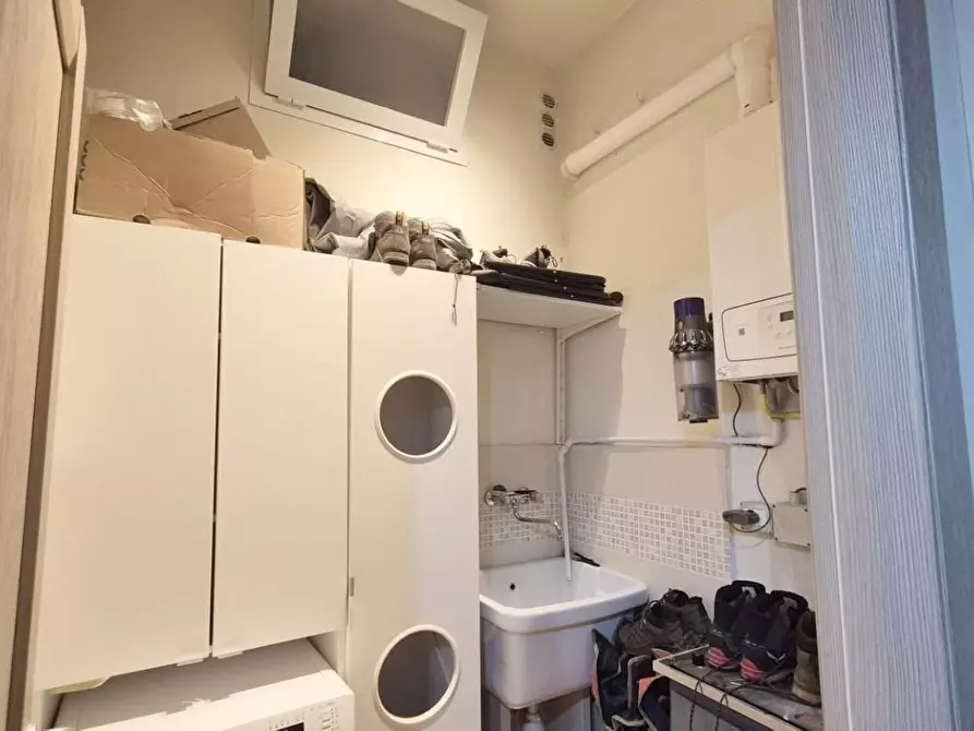 Immagine 72 di Appartamento in vendita  a Viareggio