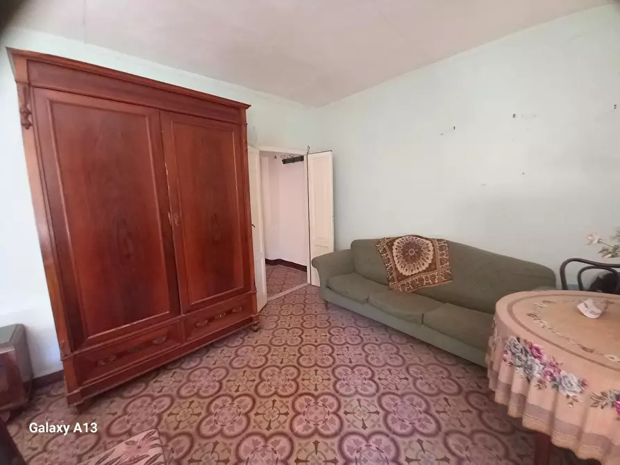 Immagine 19 di Appartamento in vendita  a Carrara