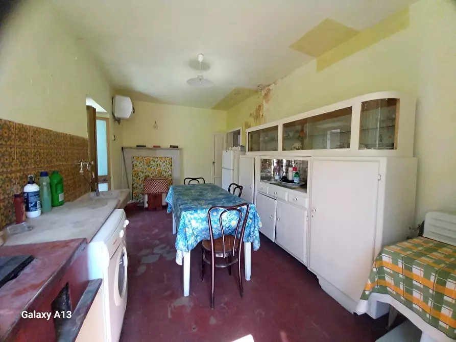 Immagine 34 di Appartamento in vendita  a Carrara