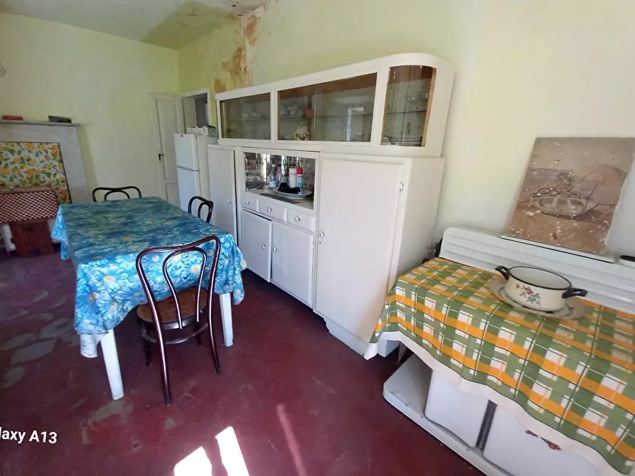 Immagine 23 di Appartamento in vendita  a Carrara