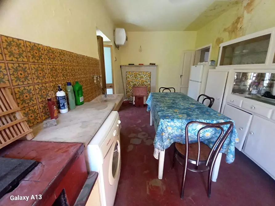 Immagine 25 di Appartamento in vendita  a Carrara