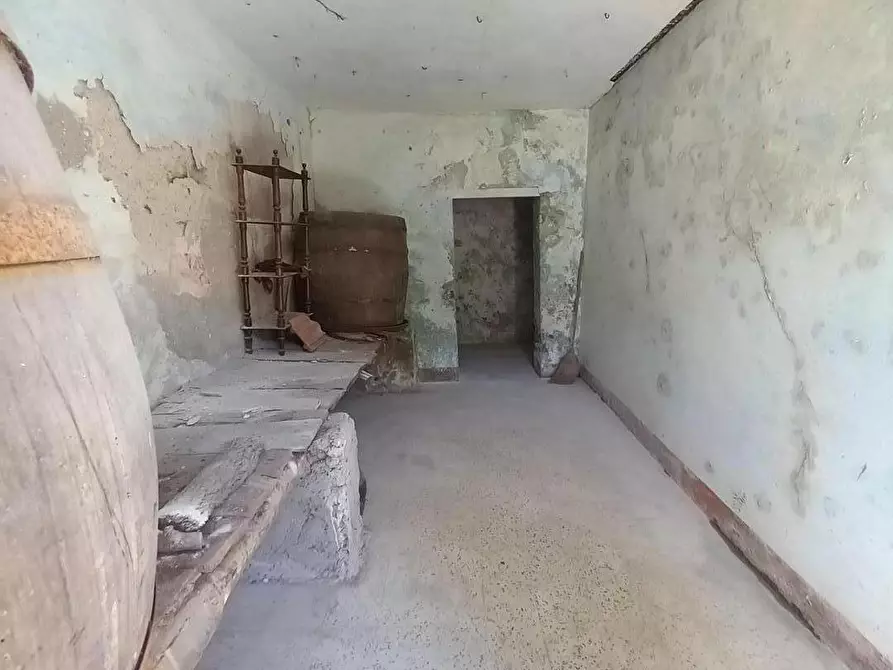 Immagine 46 di Appartamento in vendita  a Carrara