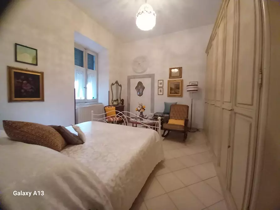 Immagine 58 di Appartamento in vendita  a Carrara