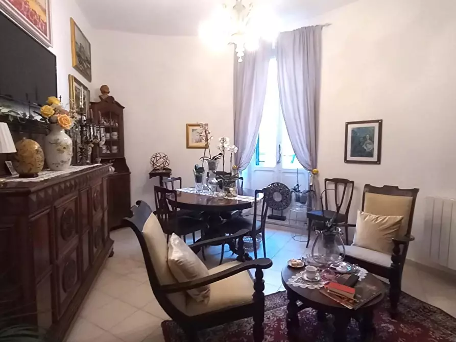 Immagine 82 di Appartamento in vendita  a Carrara