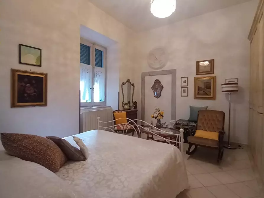 Immagine 69 di Appartamento in vendita  a Carrara