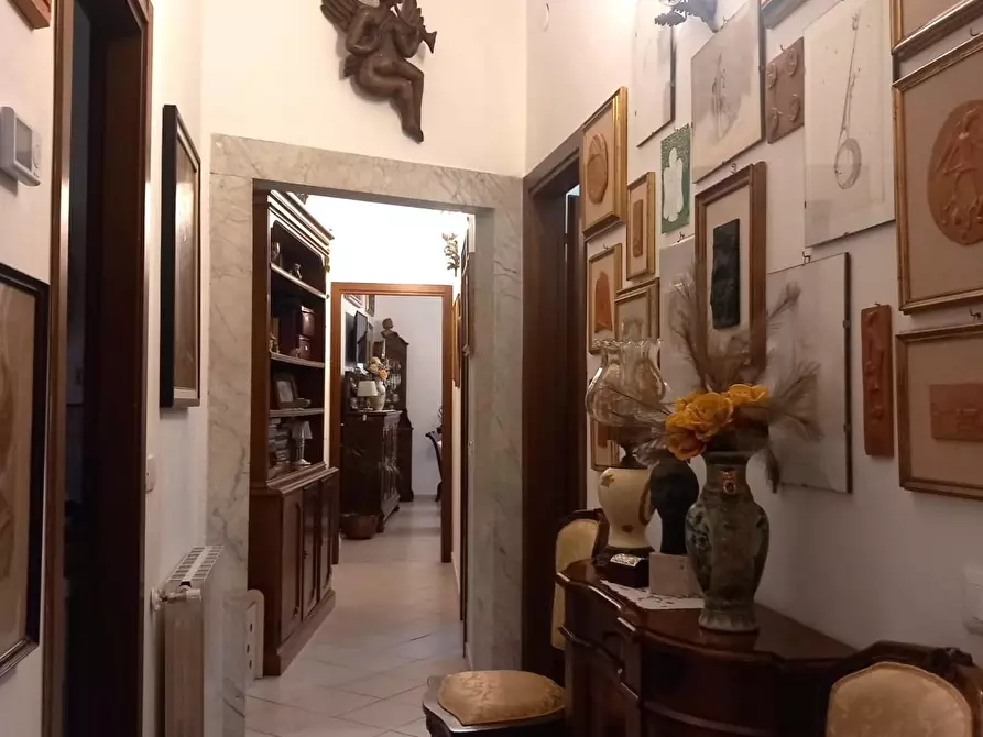 Immagine 47 di Appartamento in vendita  a Carrara