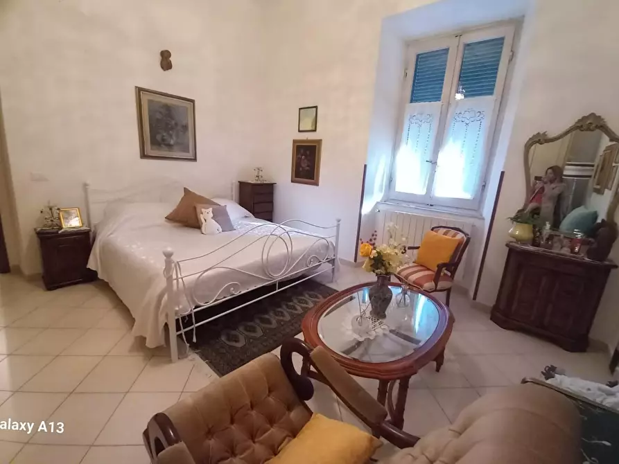 Immagine 55 di Appartamento in vendita  a Carrara