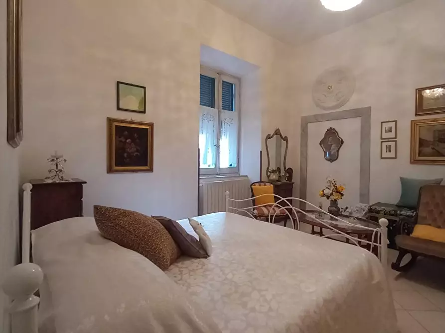 Immagine 66 di Appartamento in vendita  a Carrara
