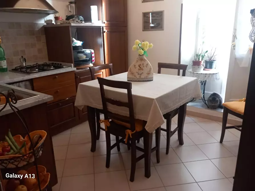 Immagine 40 di Appartamento in vendita  a Carrara