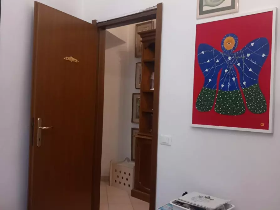 Immagine 94 di Appartamento in vendita  a Carrara