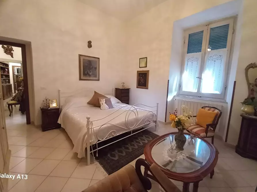 Immagine 56 di Appartamento in vendita  a Carrara