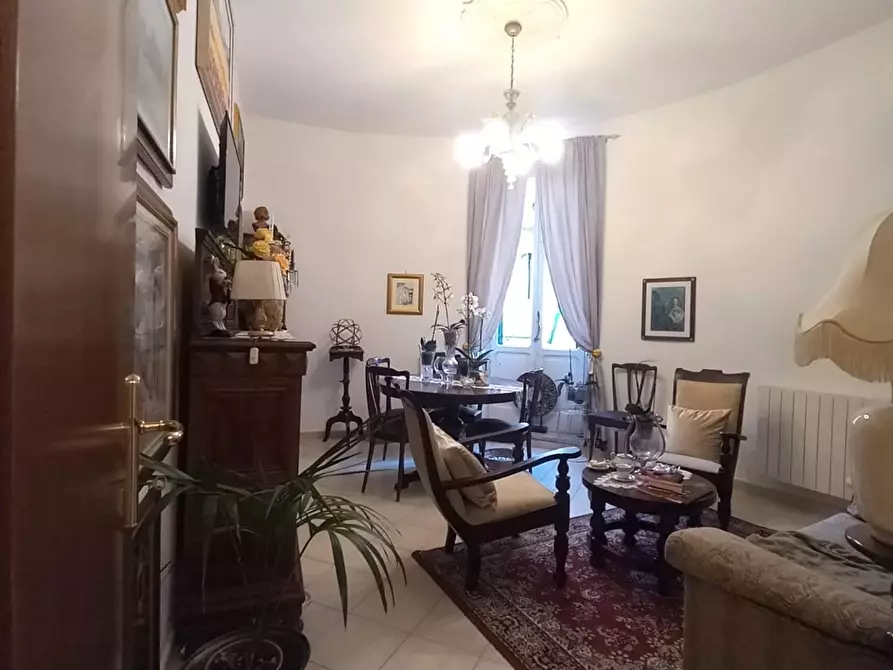 Immagine 83 di Appartamento in vendita  a Carrara