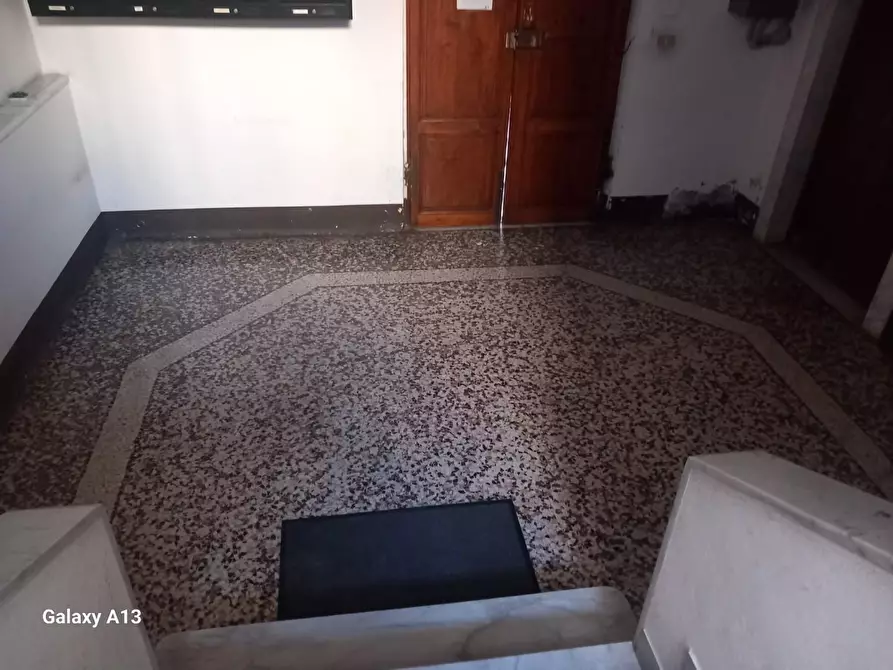 Immagine 137 di Appartamento in vendita  a Carrara