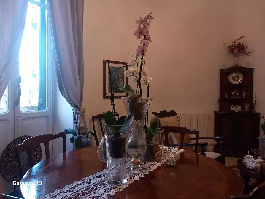 Immagine 110 di Appartamento in vendita  a Carrara