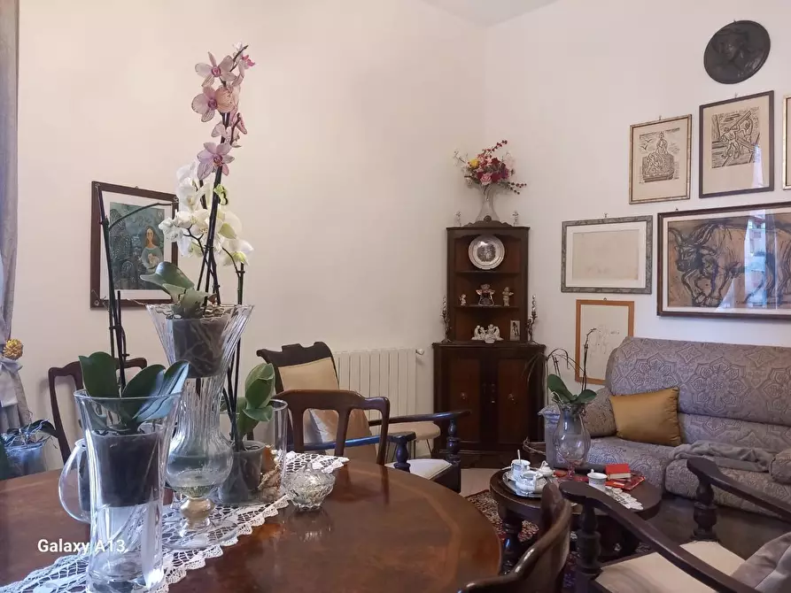 Immagine 111 di Appartamento in vendita  a Carrara