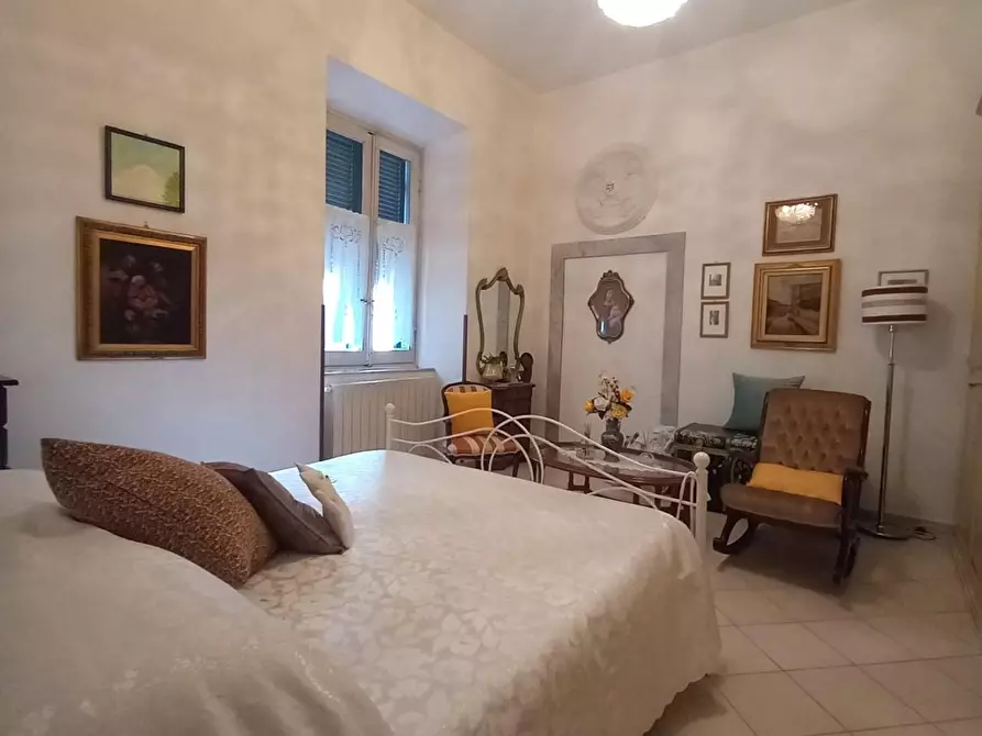 Immagine 62 di Appartamento in vendita  a Carrara