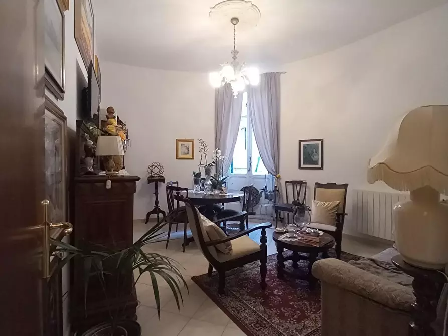 Immagine 89 di Appartamento in vendita  a Carrara