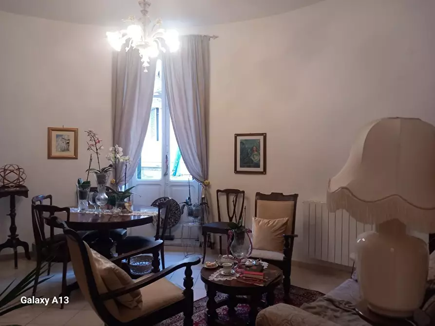 Immagine 130 di Appartamento in vendita  a Carrara