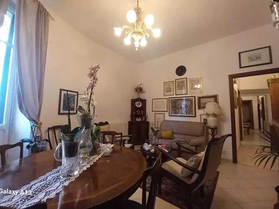 Immagine 74 di Appartamento in vendita  a Carrara