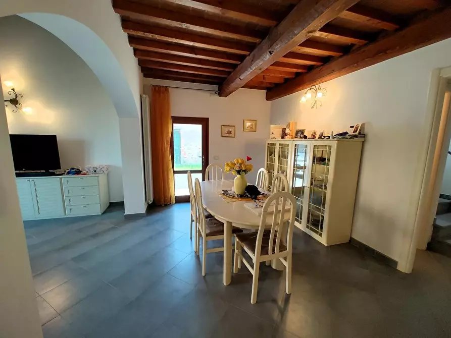Immagine 4 di Villetta a schiera in vendita  a Castelfranco Di Sotto