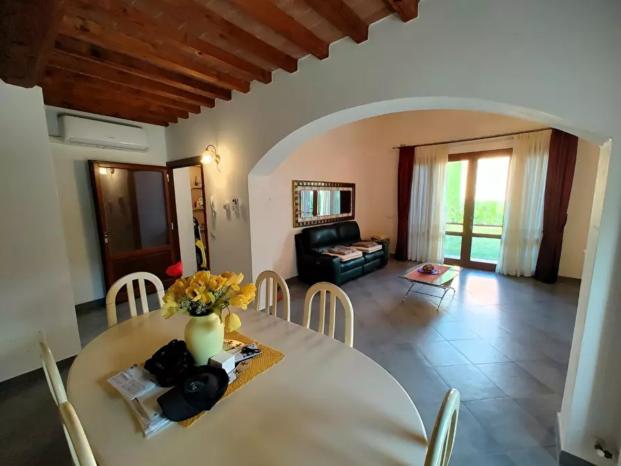 Immagine 3 di Villetta a schiera in vendita  a Castelfranco Di Sotto
