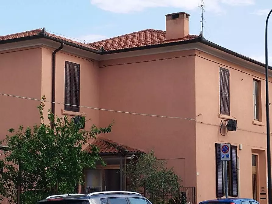 Immagine 10 di Casa trifamiliare in vendita  a Grosseto