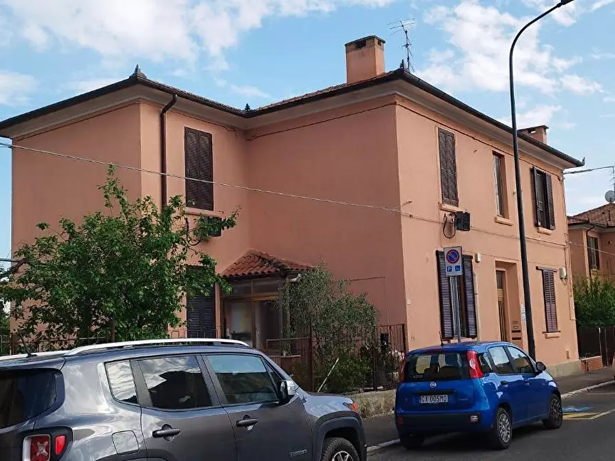 Immagine 6 di Casa trifamiliare in vendita  a Grosseto
