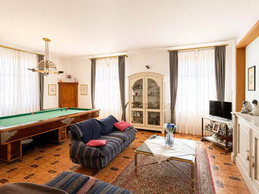 Immagine 3 di Villa in vendita  a Empoli