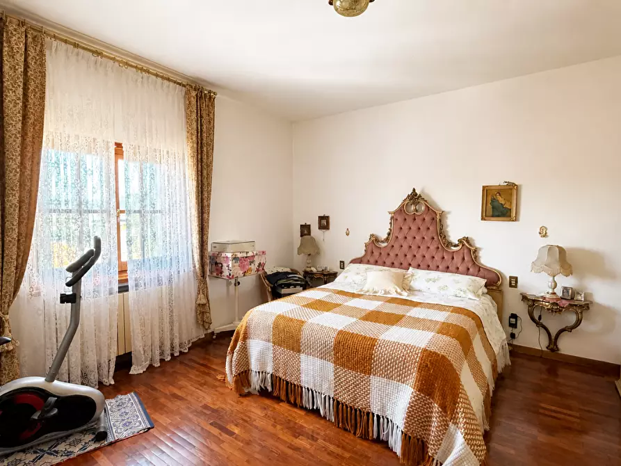 Immagine 20 di Villa in vendita  a Empoli