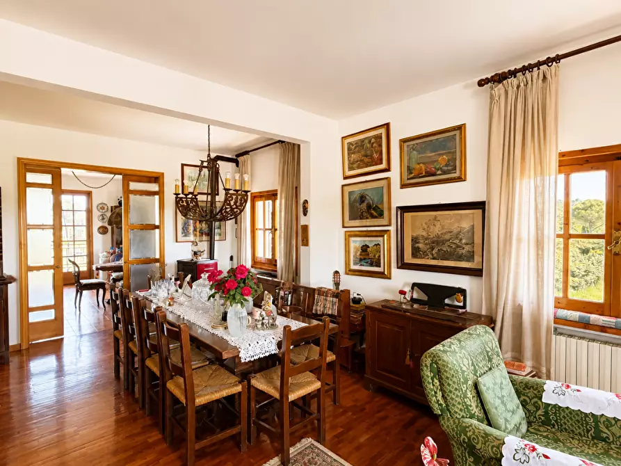Immagine 16 di Villa in vendita  a Empoli