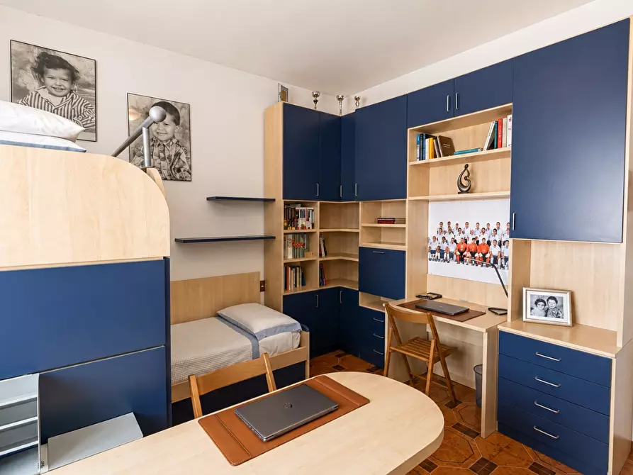 Immagine 12 di Villa in vendita  a Empoli