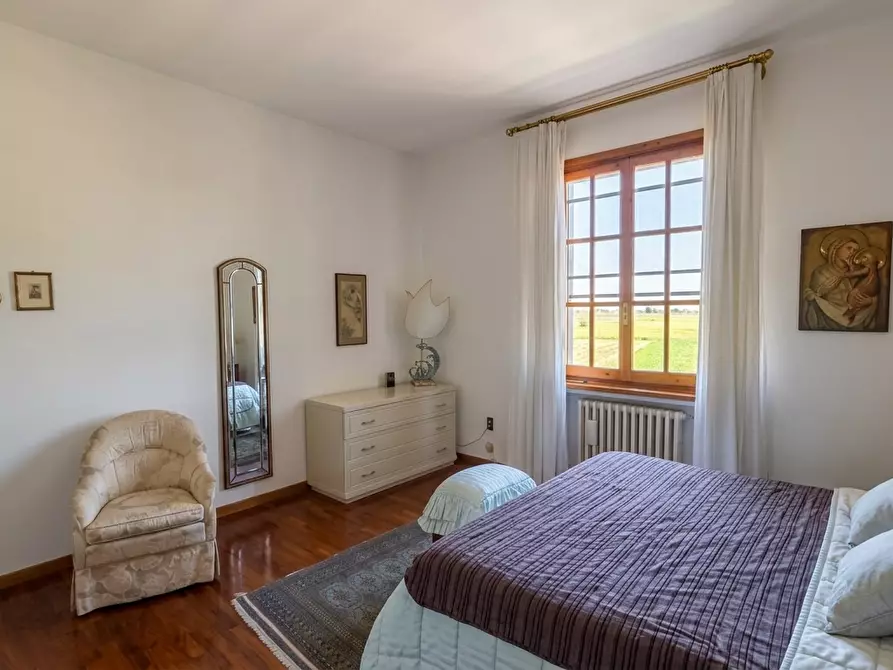 Immagine 11 di Villa in vendita  a Empoli