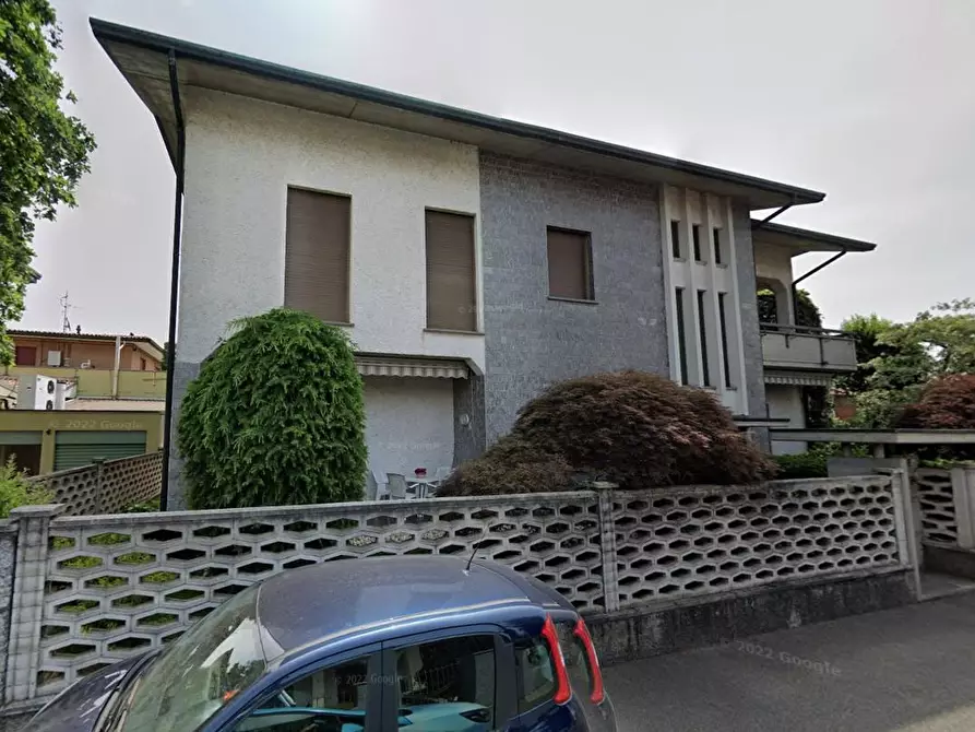 Immagine 2 di Appartamento in vendita  a Limbiate