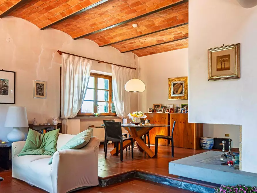 Immagine 4 di Villa in vendita  a San Miniato