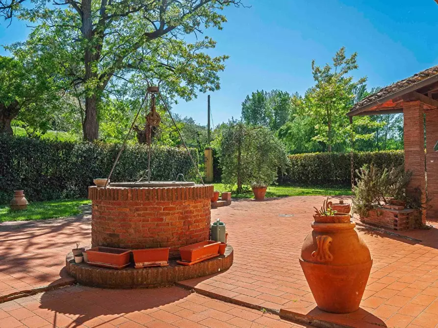 Immagine 2 di Villa in vendita  a San Miniato