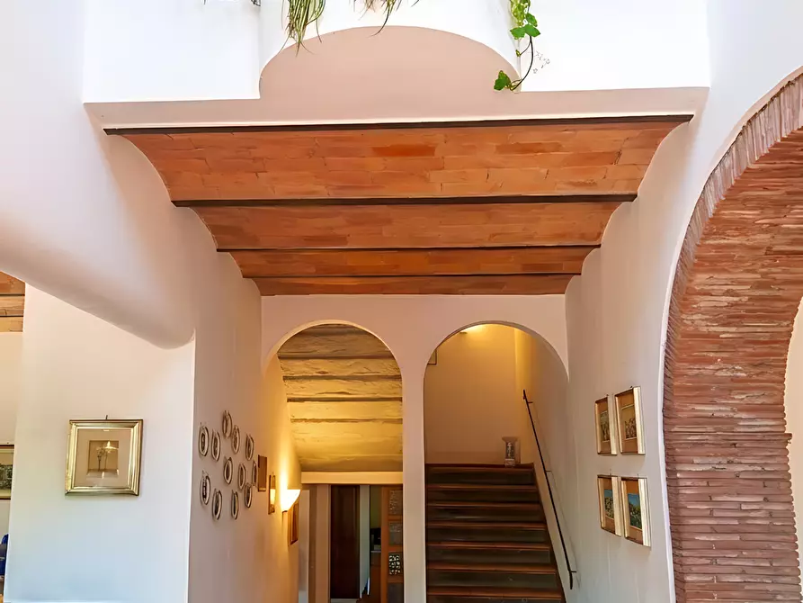 Immagine 16 di Villa in vendita  a San Miniato