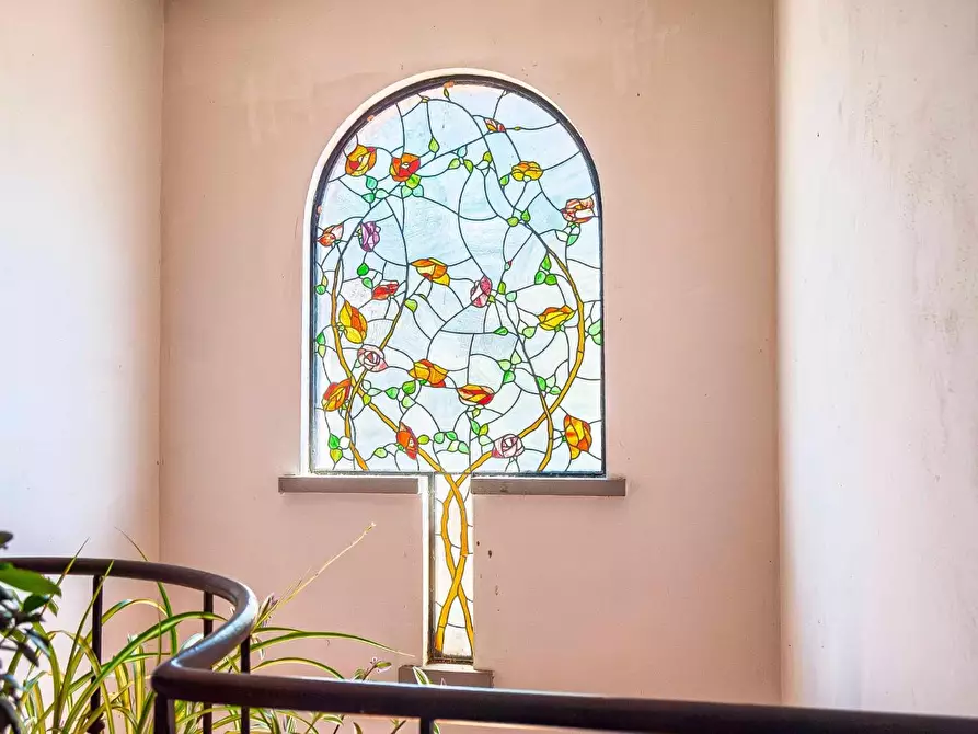 Immagine 17 di Villa in vendita  a San Miniato