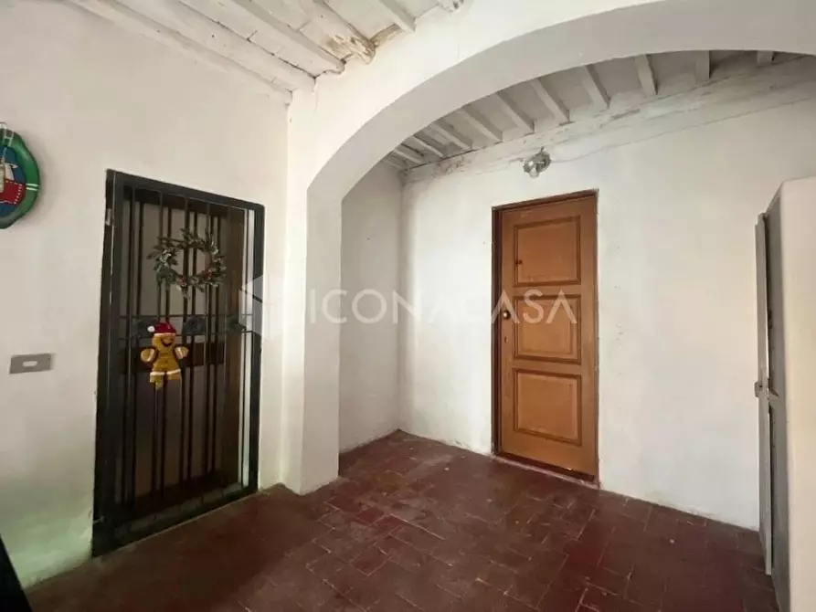 Immagine 11 di Appartamento in vendita  a Buti