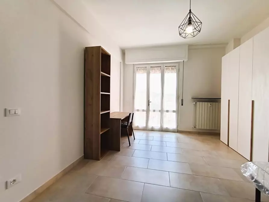 Immagine 2 di Appartamento in affitto  a Pisa