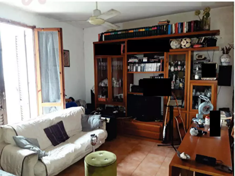 Immagine 8 di Appartamento in vendita  a Castelfiorentino